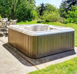 A hot tub that can be removed by Johnson's Junk Removal with their hot tub removal service