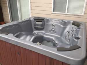 Hot tub removal near me in Brier